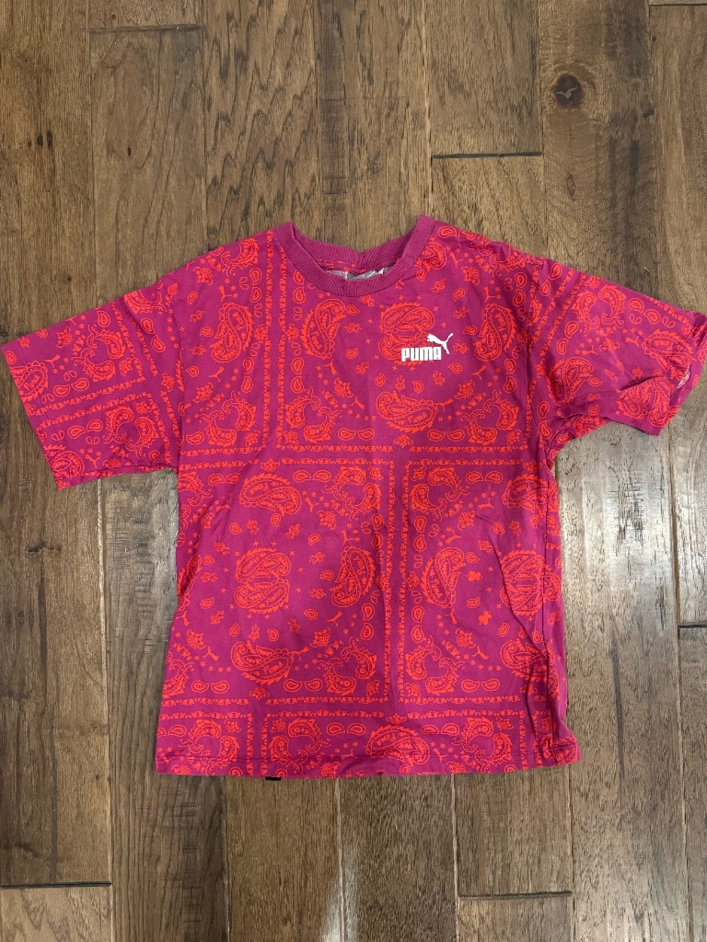 Puma Pink Essential Paisley Bandana Print Graphic T-Shirt Size Small